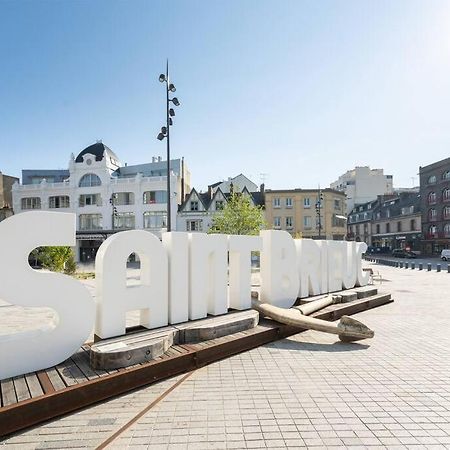 Appartement Au Coeur De Saint-Brieuc Kültér fotó